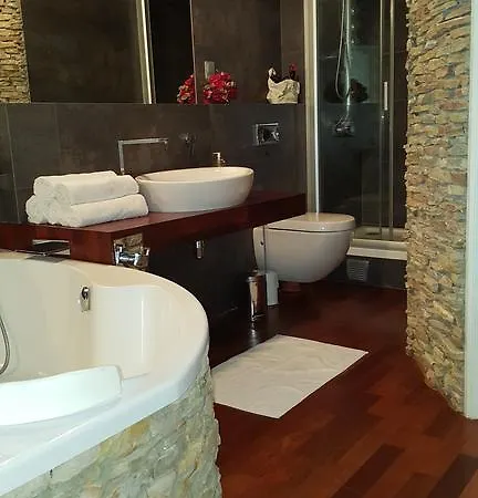 - Wyscigowa Apartment