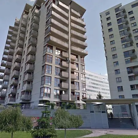 - Wyscigowa * Warsaw
